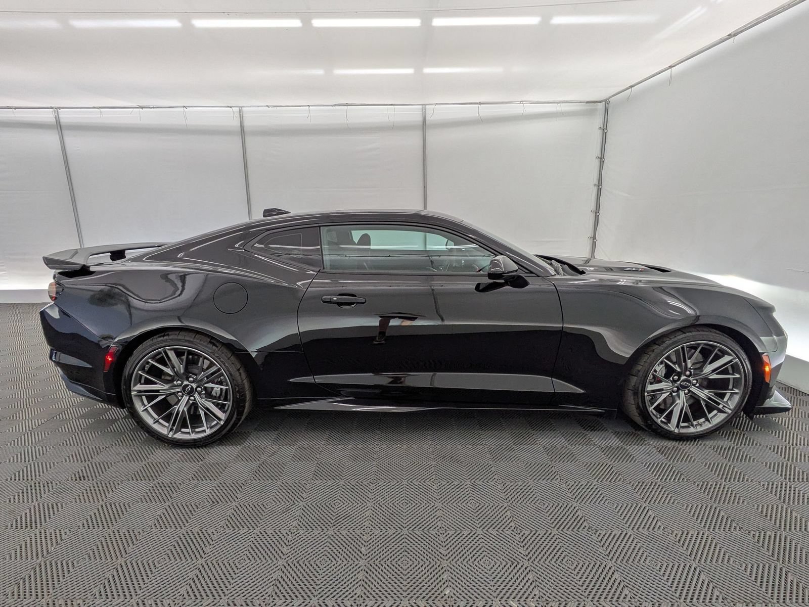 Thumbnail: 2022 Chevrolet Camaro - 6