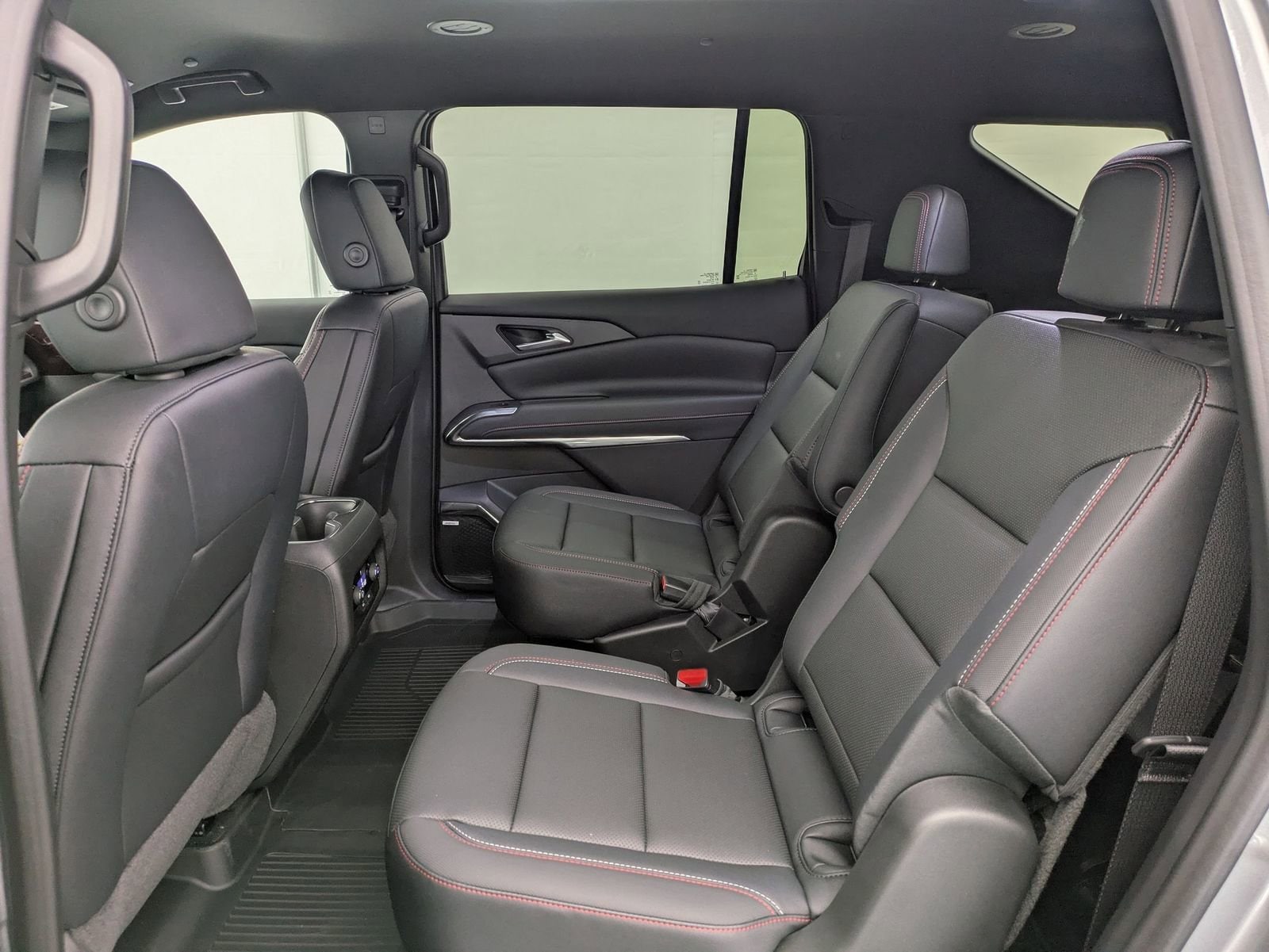 Thumbnail: 2026 Chevrolet Traverse - 20