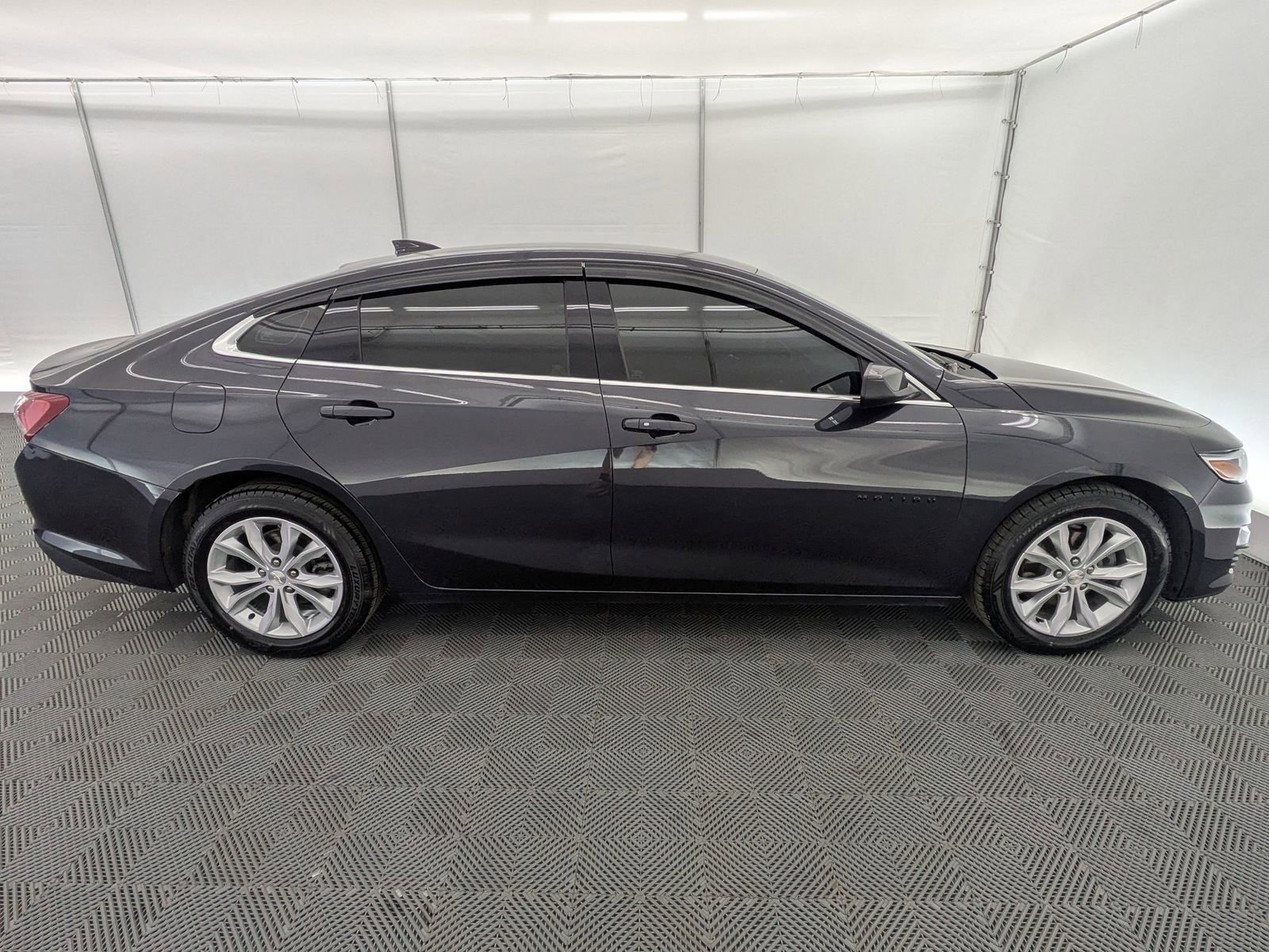 Thumbnail: 2022 Chevrolet Malibu - 6