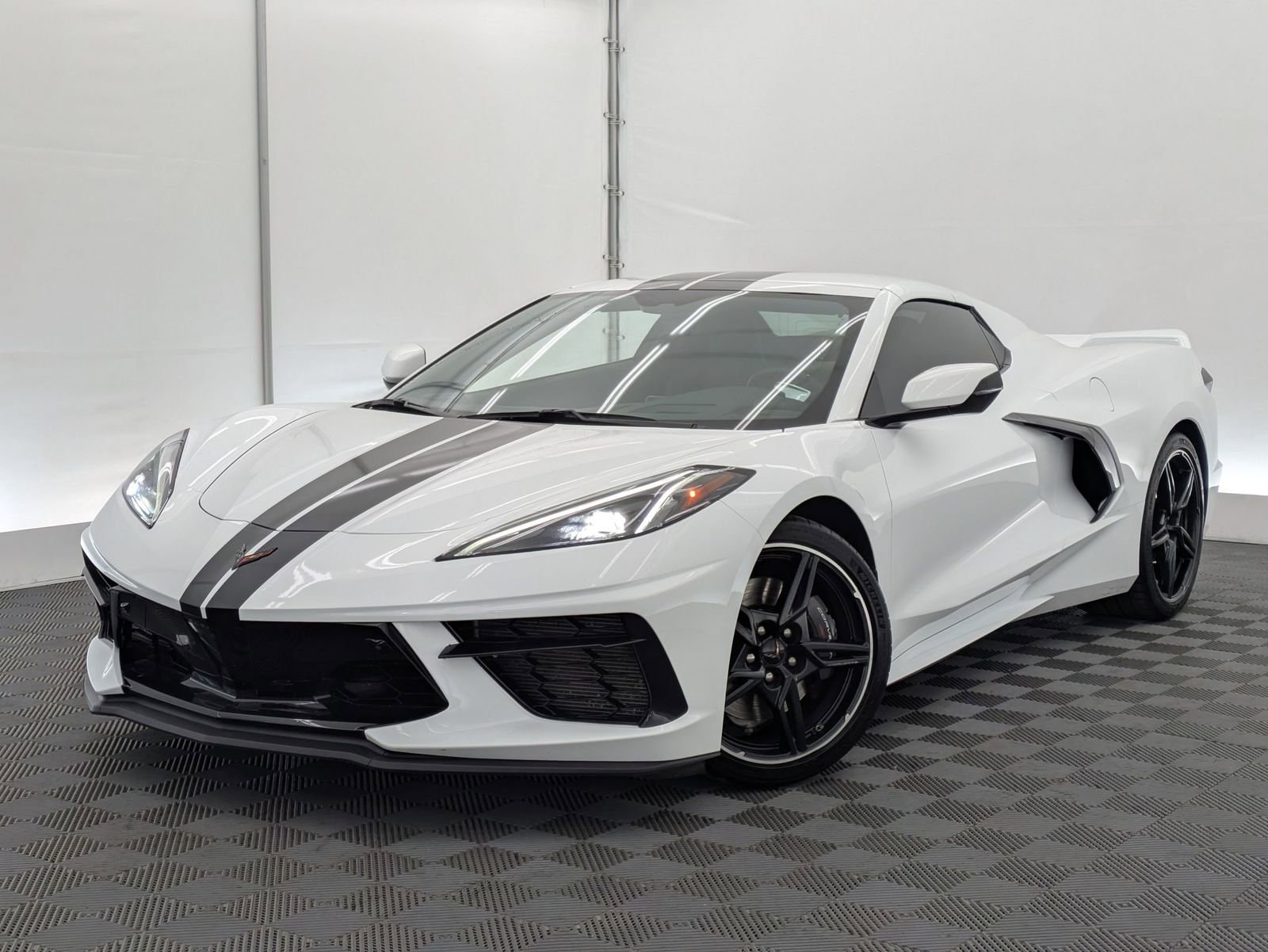 2022 Chevrolet Corvette Stingray Convertible 2LT's photo