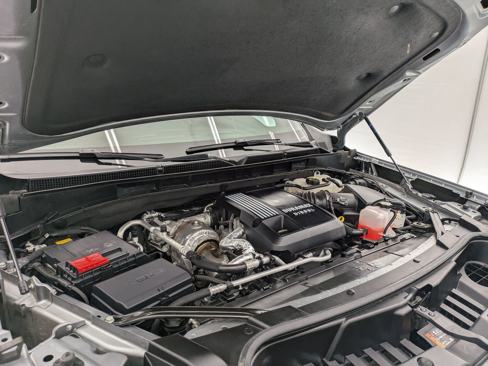 Thumbnail: 2024 GMC Yukon XL - 17