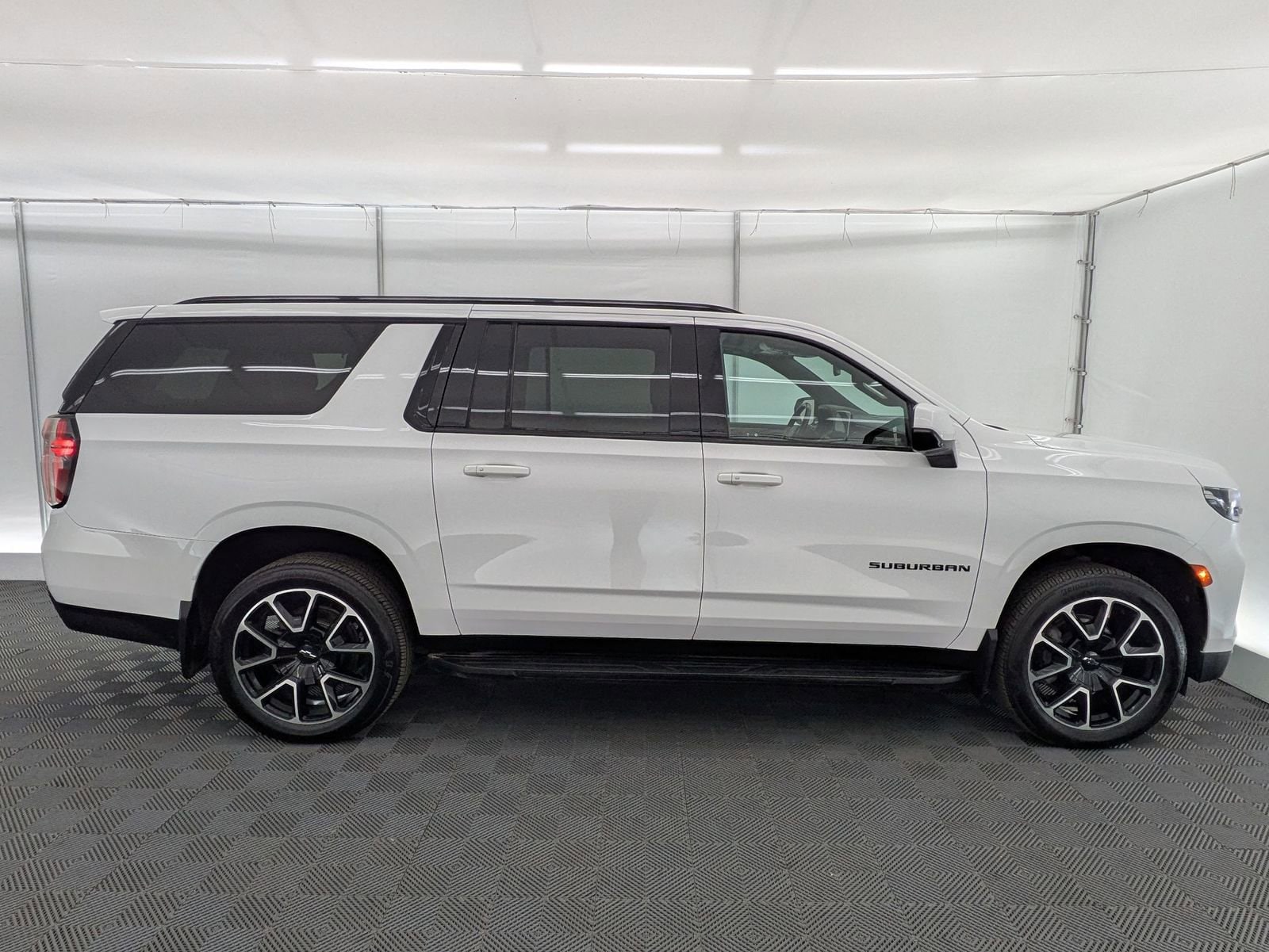 Thumbnail: 2021 Chevrolet Suburban - 7