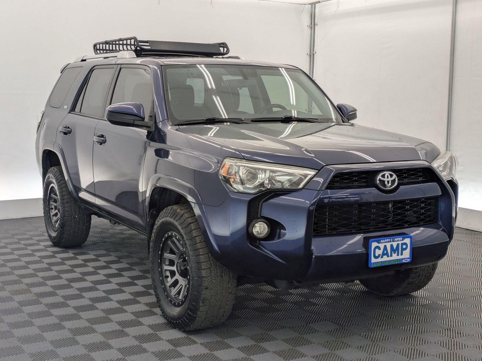 Thumbnail: 2016 Toyota 4Runner - 8