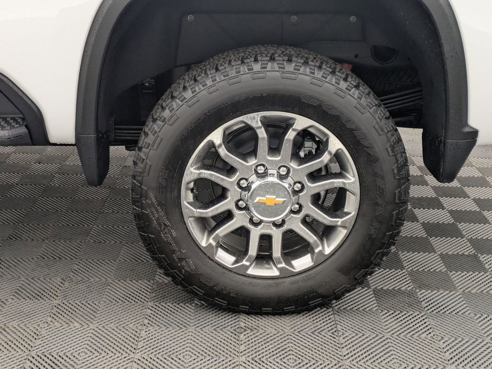 Thumbnail: 2026 Chevrolet Silverado 2500 - 17