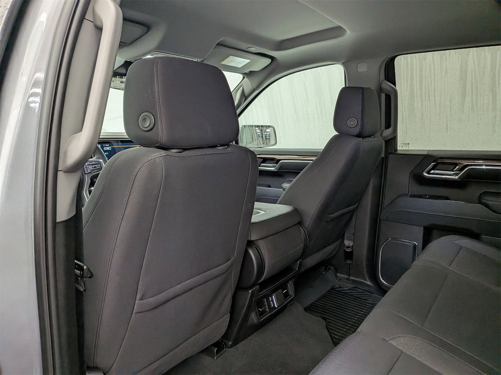 Thumbnail: 2025 Chevrolet Silverado 1500 - 19