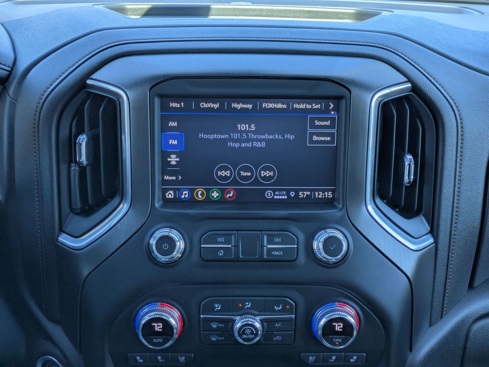 Thumbnail: 2022 GMC Sierra 3500 - 24