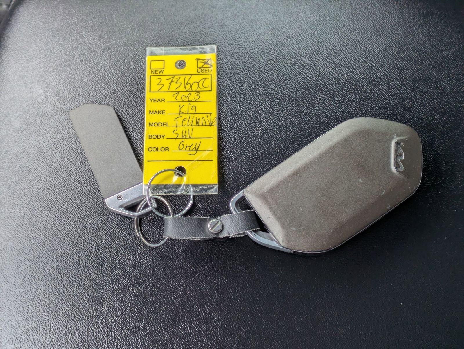 Thumbnail: 2023 Kia Telluride - 35