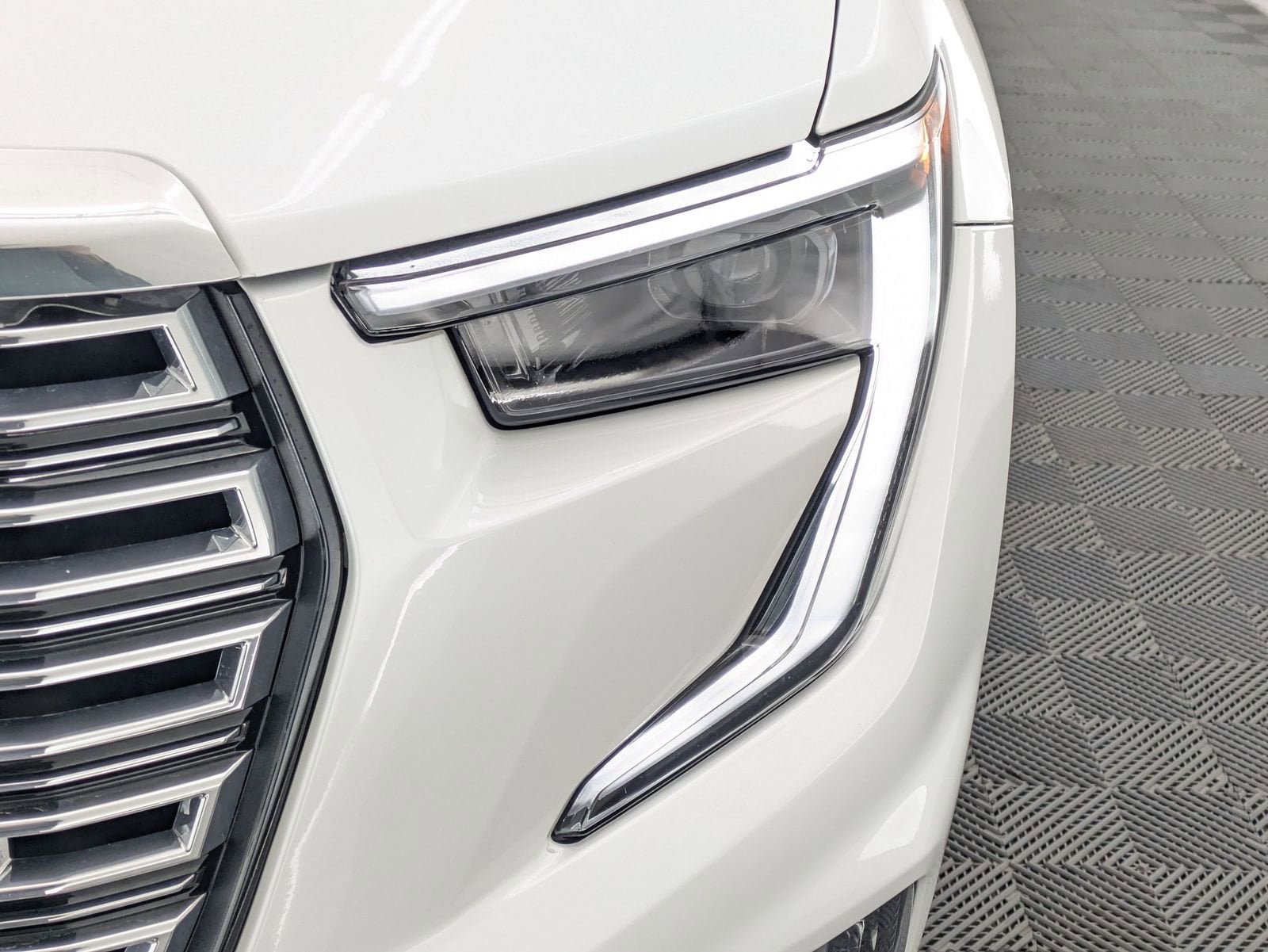 Thumbnail: 2024 GMC Acadia - 9