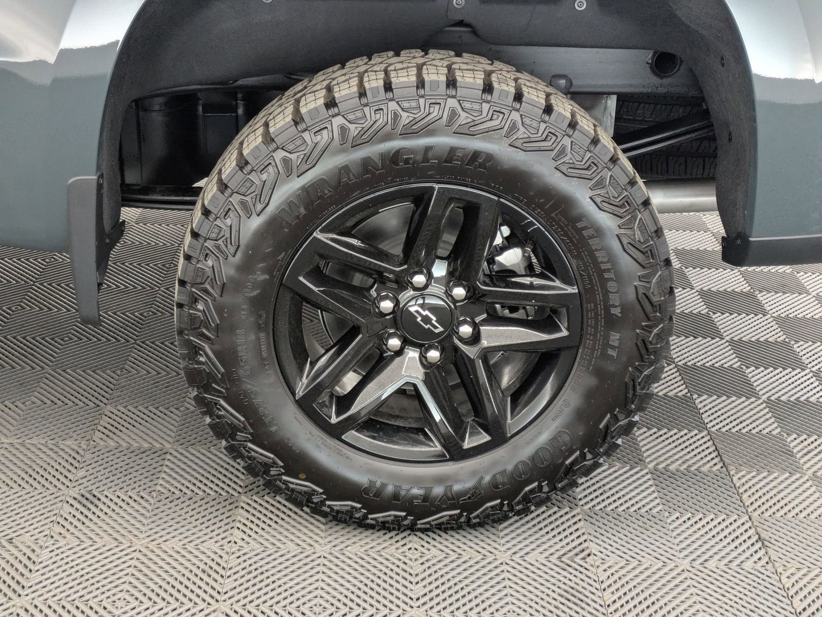 Thumbnail: 2026 Chevrolet Silverado 1500 - 16