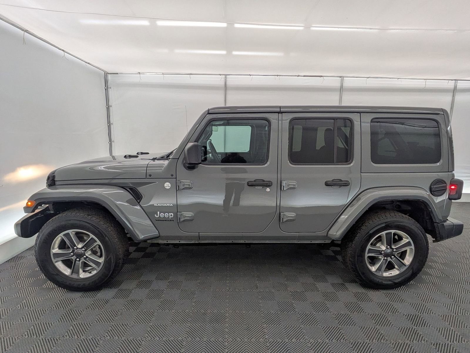 Thumbnail: 2023 Jeep Wrangler - 3