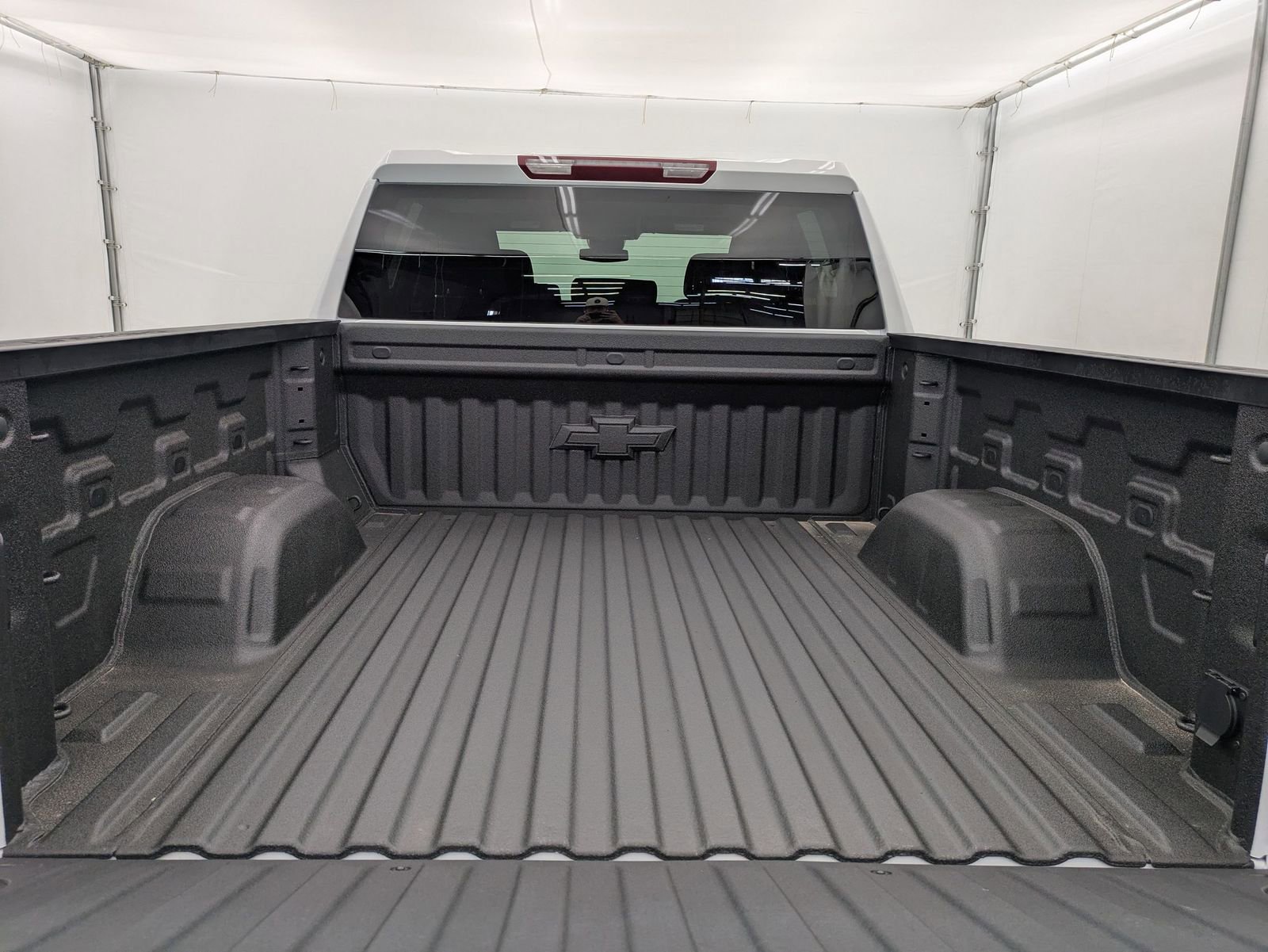 Thumbnail: 2026 Chevrolet Silverado 1500 - 32