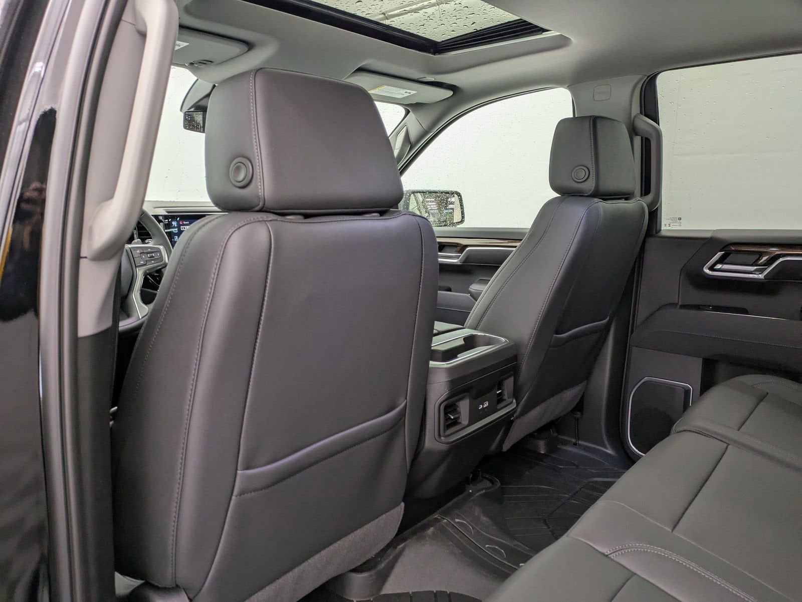 Thumbnail: 2026 Chevrolet Silverado 1500 - 20