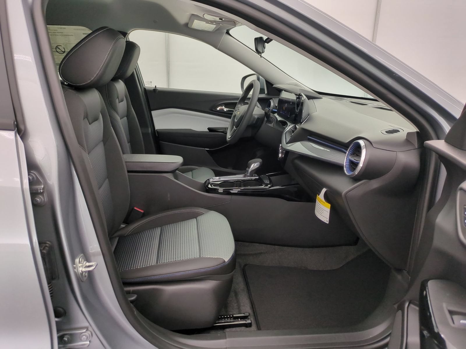 2026 Chevrolet Trax LT - Photo 20