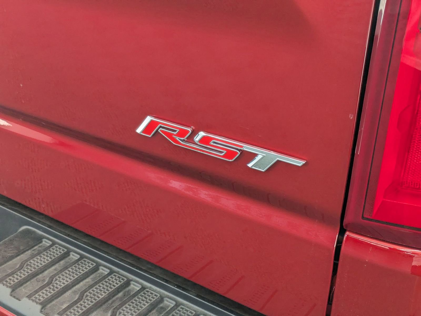 Thumbnail: 2026 Chevrolet Silverado 1500 - 13