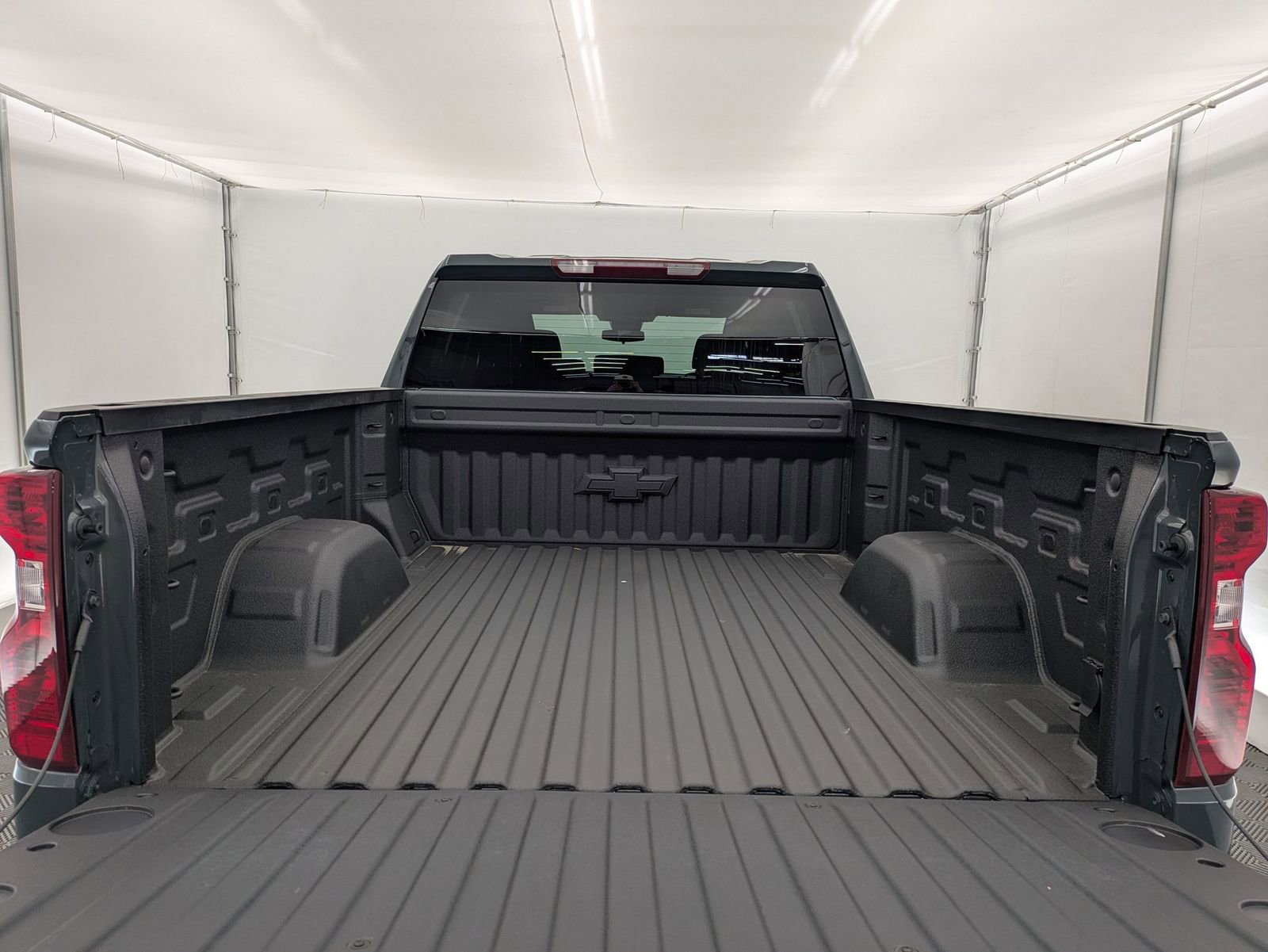 Thumbnail: 2026 Chevrolet Silverado 1500 - 33