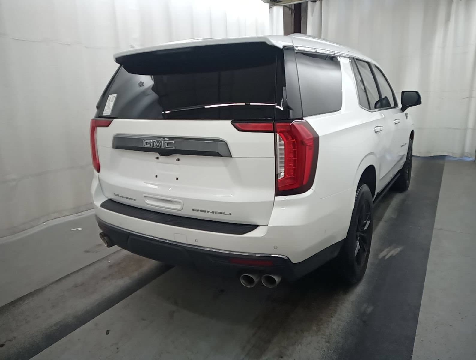 Thumbnail: 2023 GMC Yukon - 2