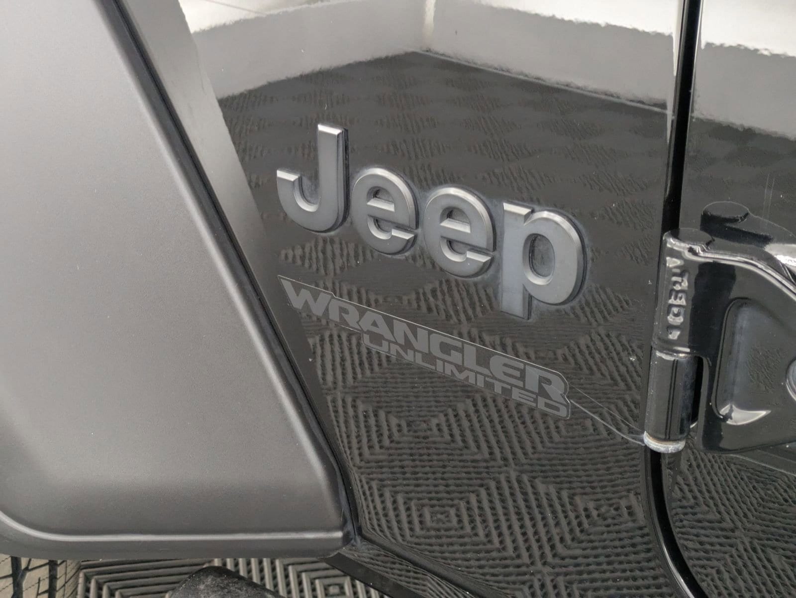 Thumbnail: 2022 Jeep Wrangler - 10
