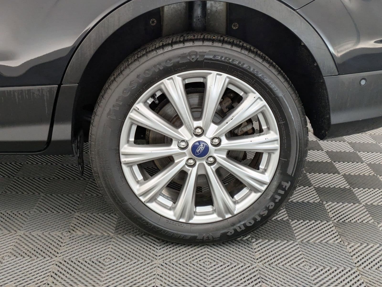 Thumbnail: 2018 Ford Escape - 14