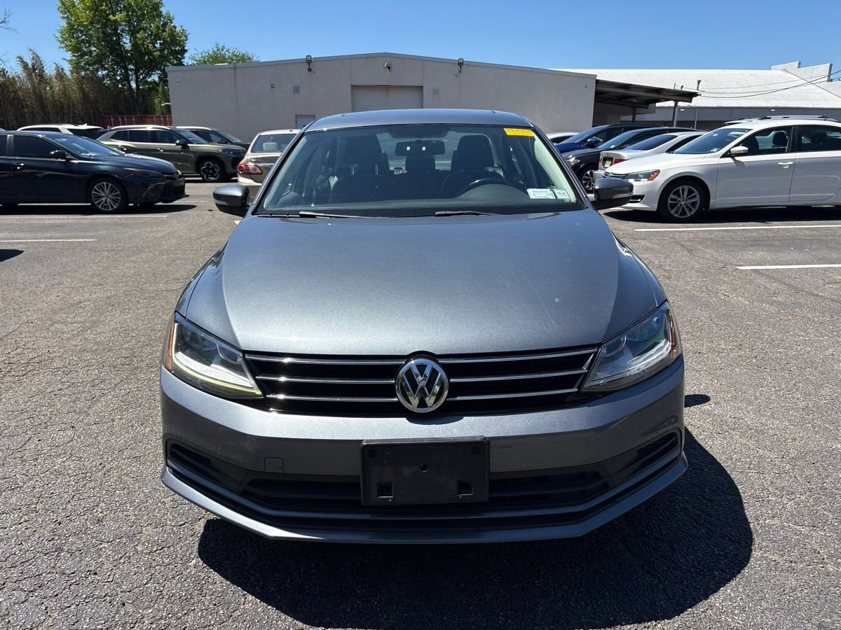 3VWDB7AJ8HM377032