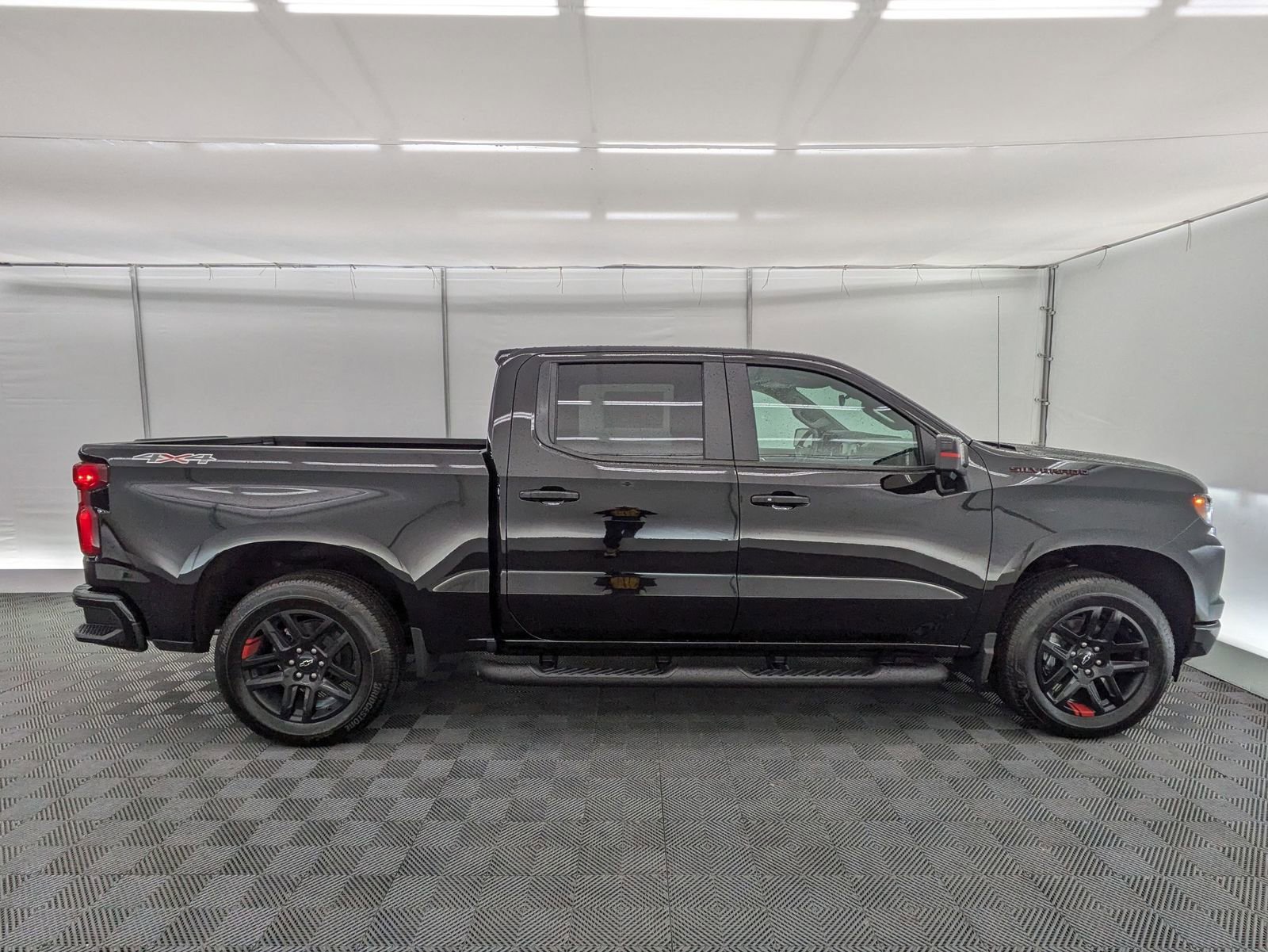 Thumbnail: 2026 Chevrolet Silverado 1500 - 7
