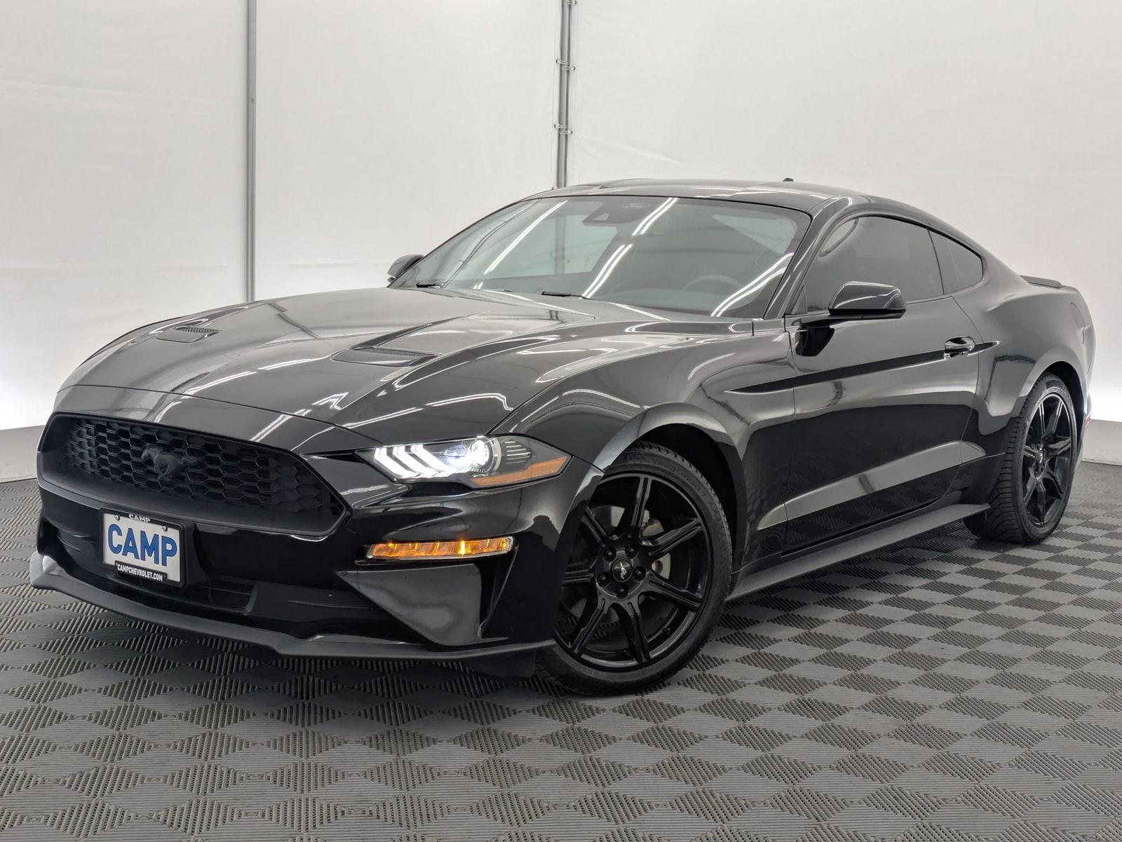 2022 Ford Mustang EcoBoost Coupe Premium's photo