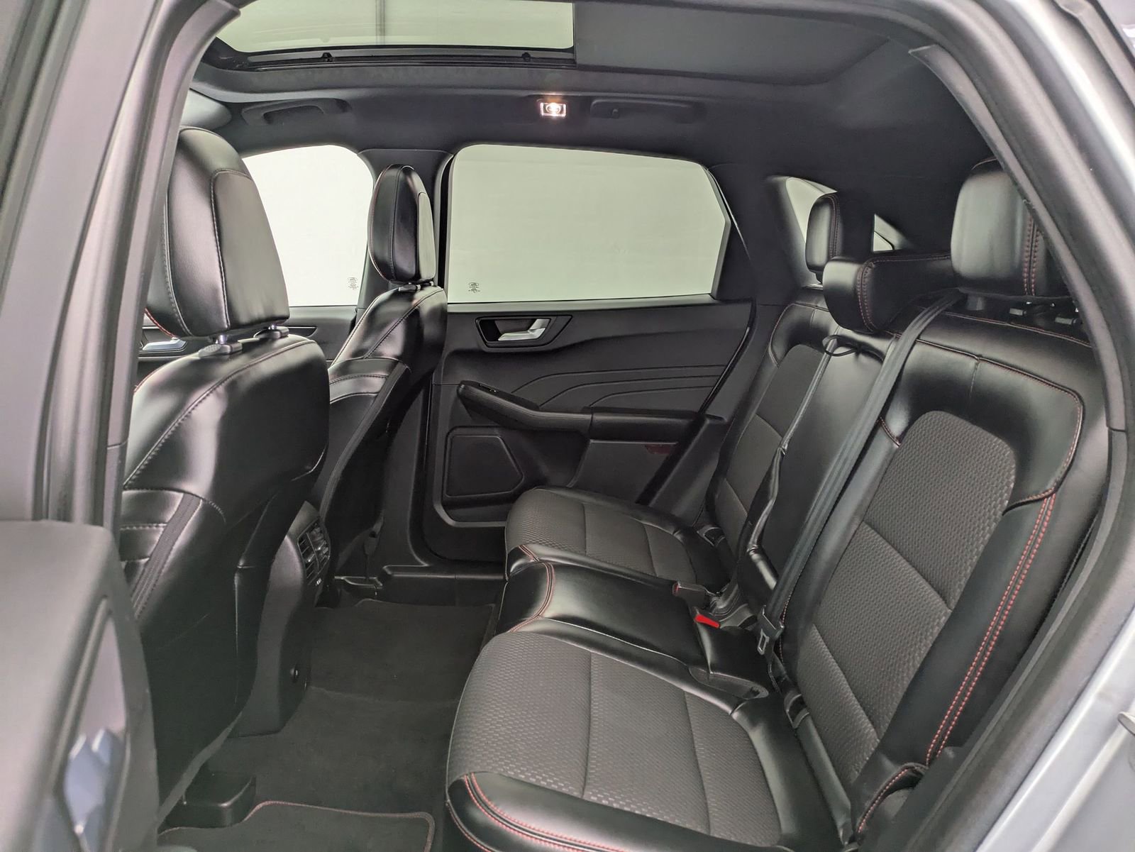 Thumbnail: 2023 Ford Escape - 19