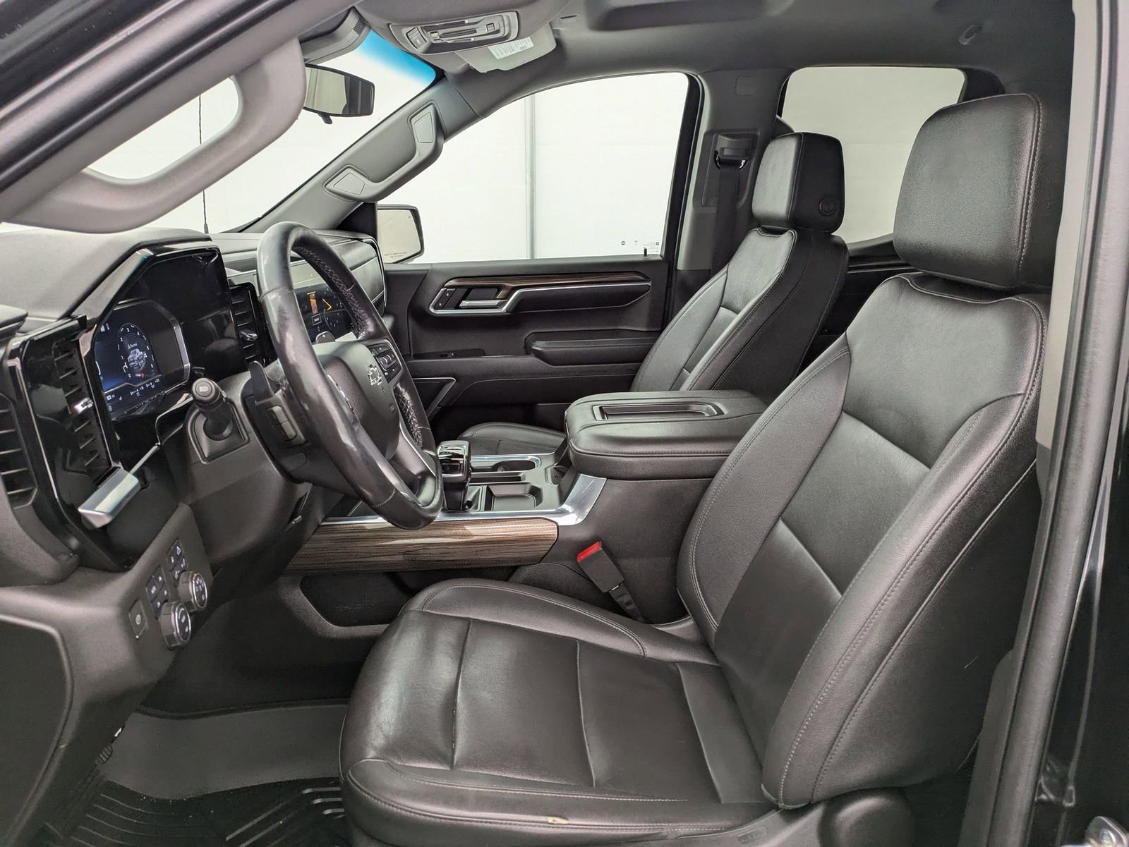 Thumbnail: 2022 Chevrolet Silverado 1500 - 18