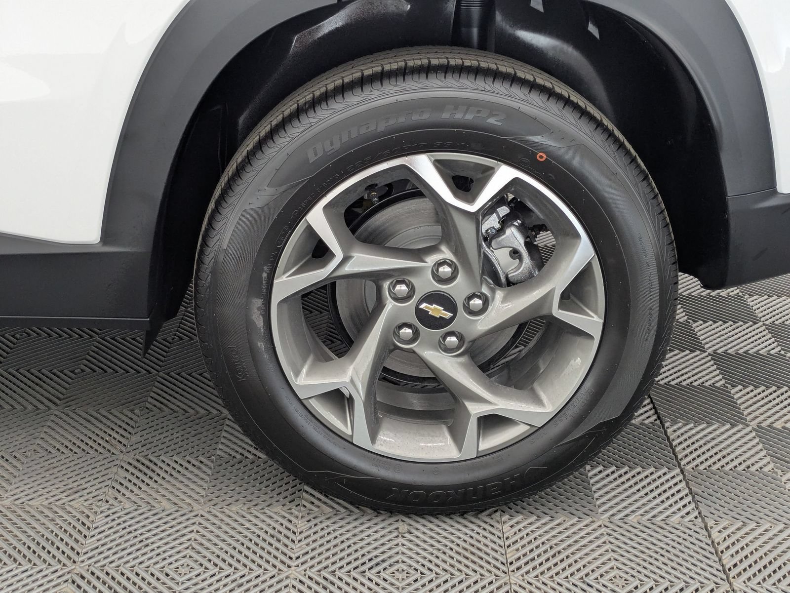 2026 Chevrolet Trax LT - Photo 14