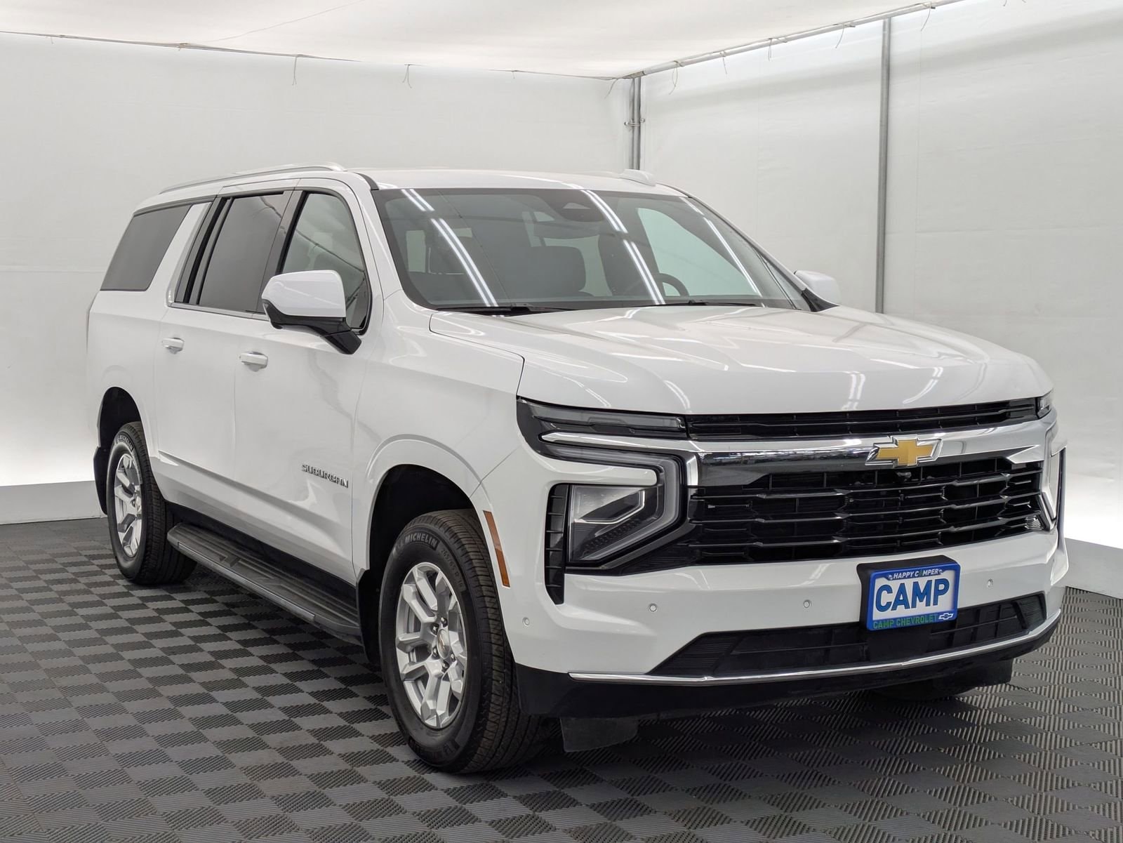 Thumbnail: 2025 Chevrolet Suburban - 7