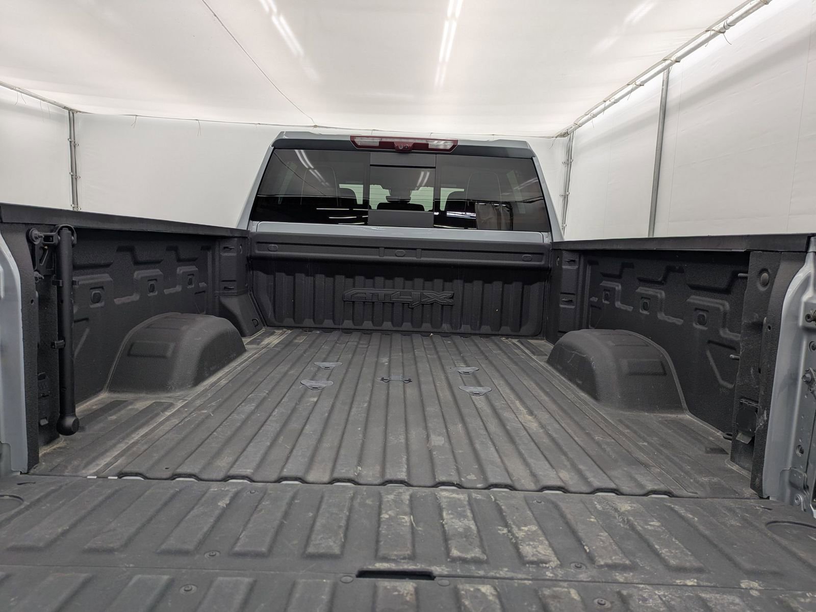 Thumbnail: 2024 GMC Sierra 2500 - 33