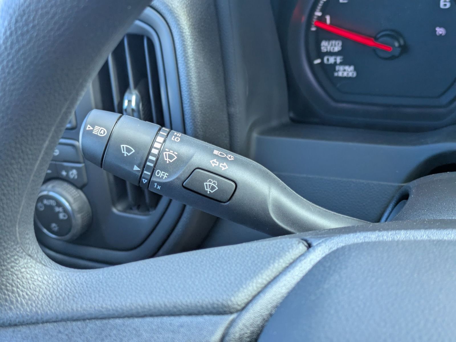 Thumbnail: 2026 Chevrolet Silverado 1500 - 22