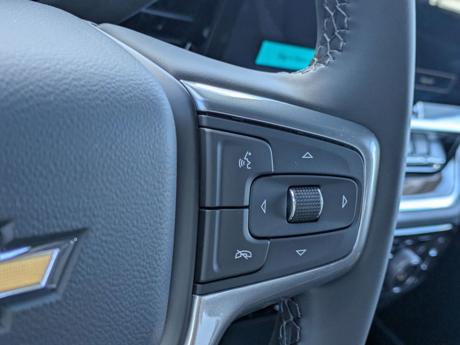 Thumbnail: 2026 Chevrolet Silverado 1500 - 27