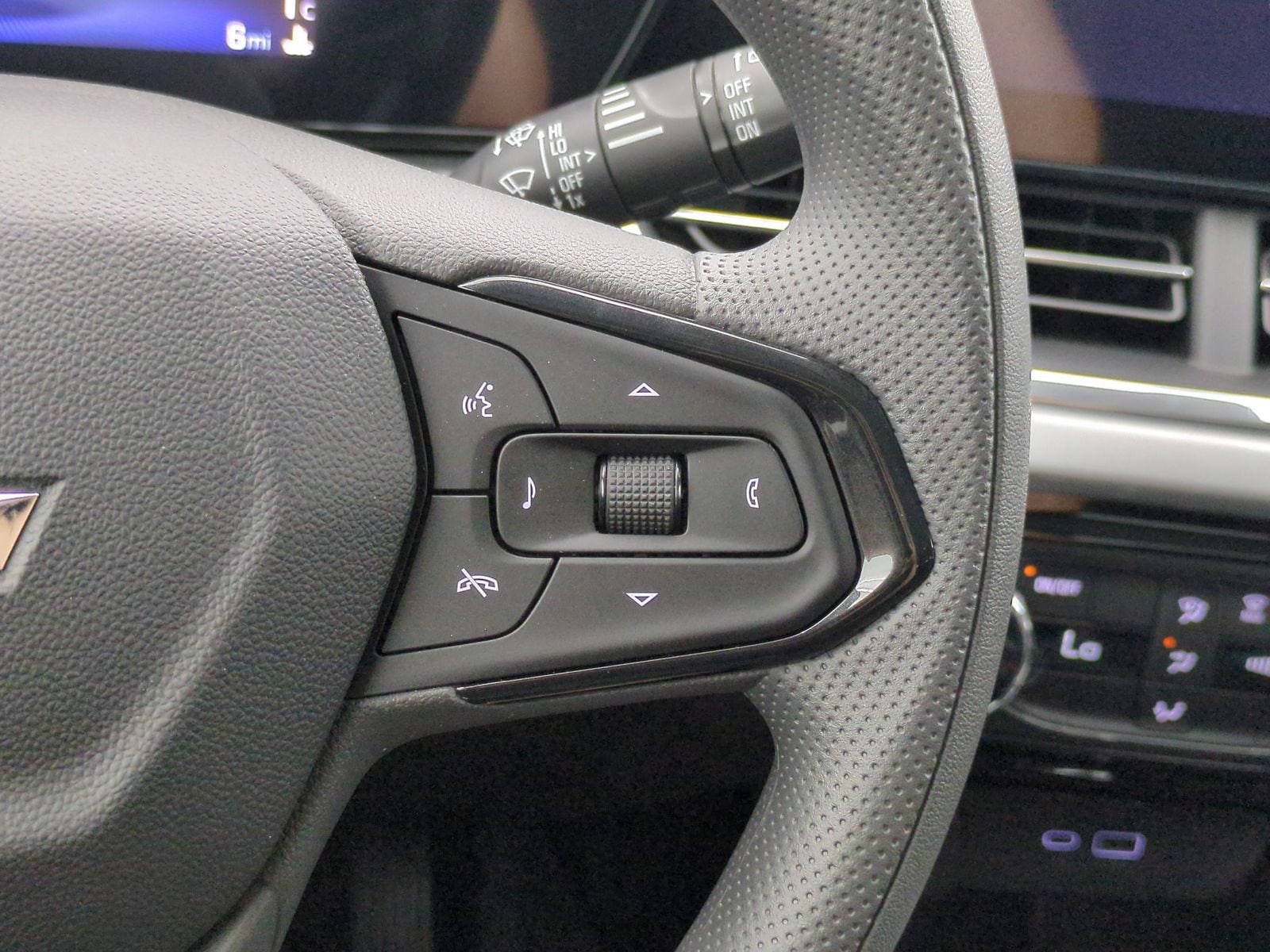 2026 Chevrolet Trax LT - Photo 23