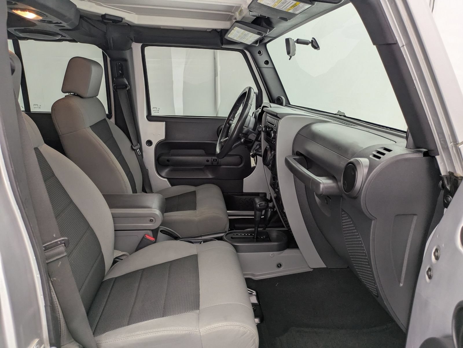 Thumbnail: 2009 Jeep Wrangler - 21