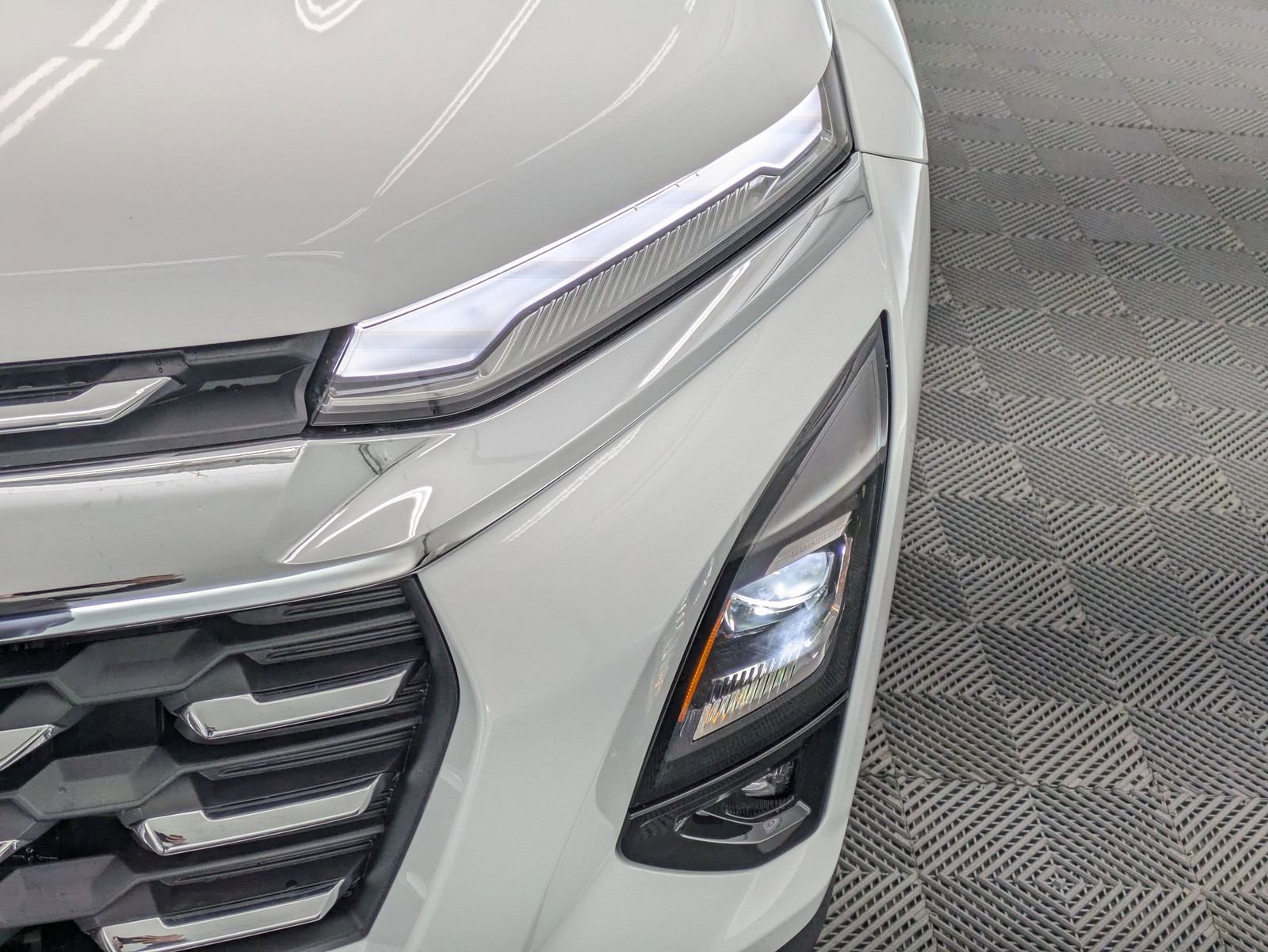 Thumbnail: 2026 Chevrolet Equinox - 10