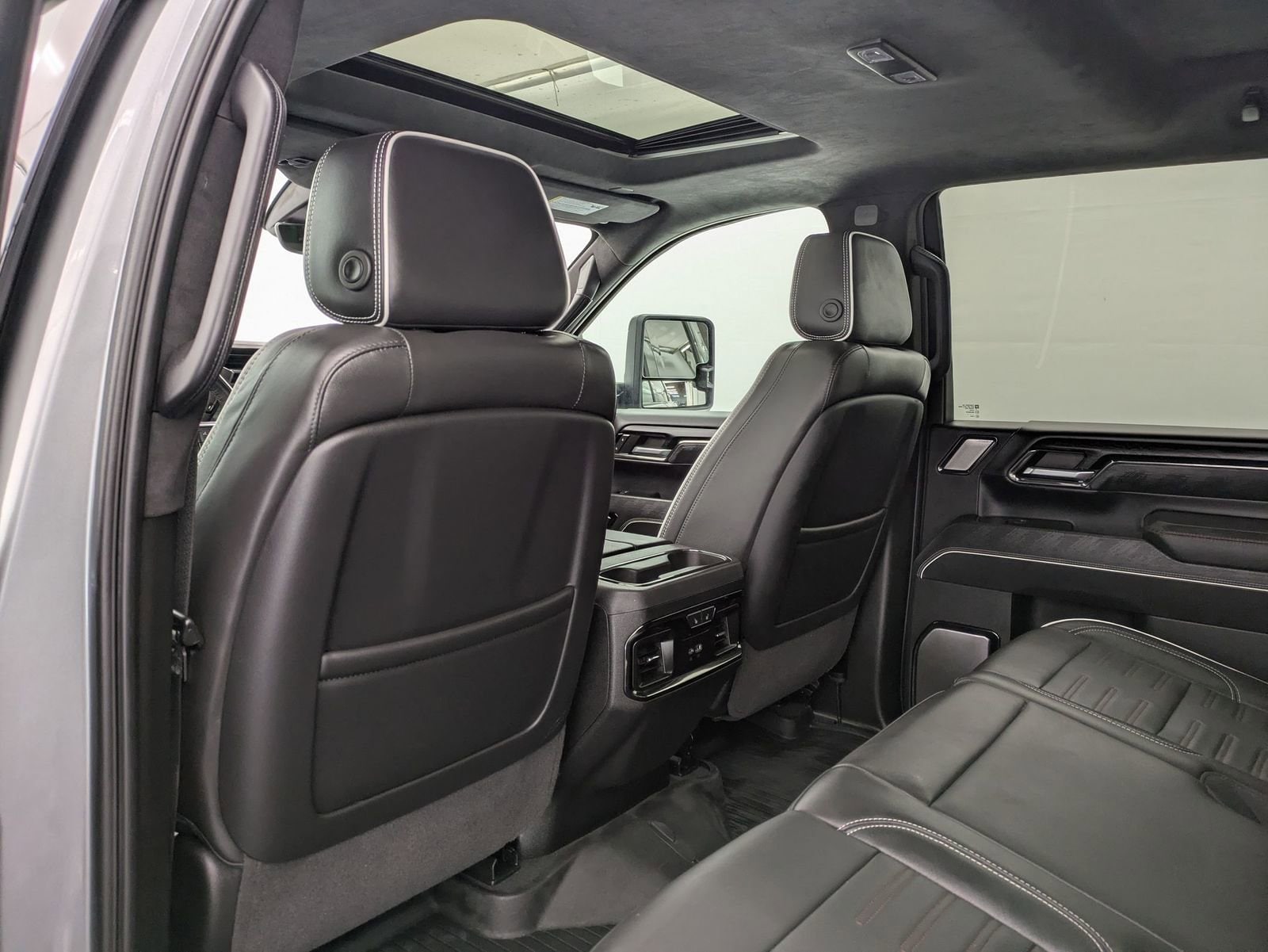 Thumbnail: 2024 GMC Sierra 2500 - 20