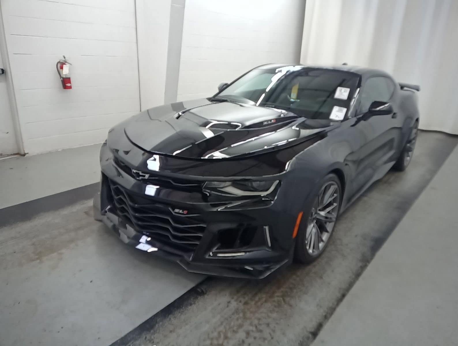 2022 Chevrolet Camaro ZL1 Coupe's photo