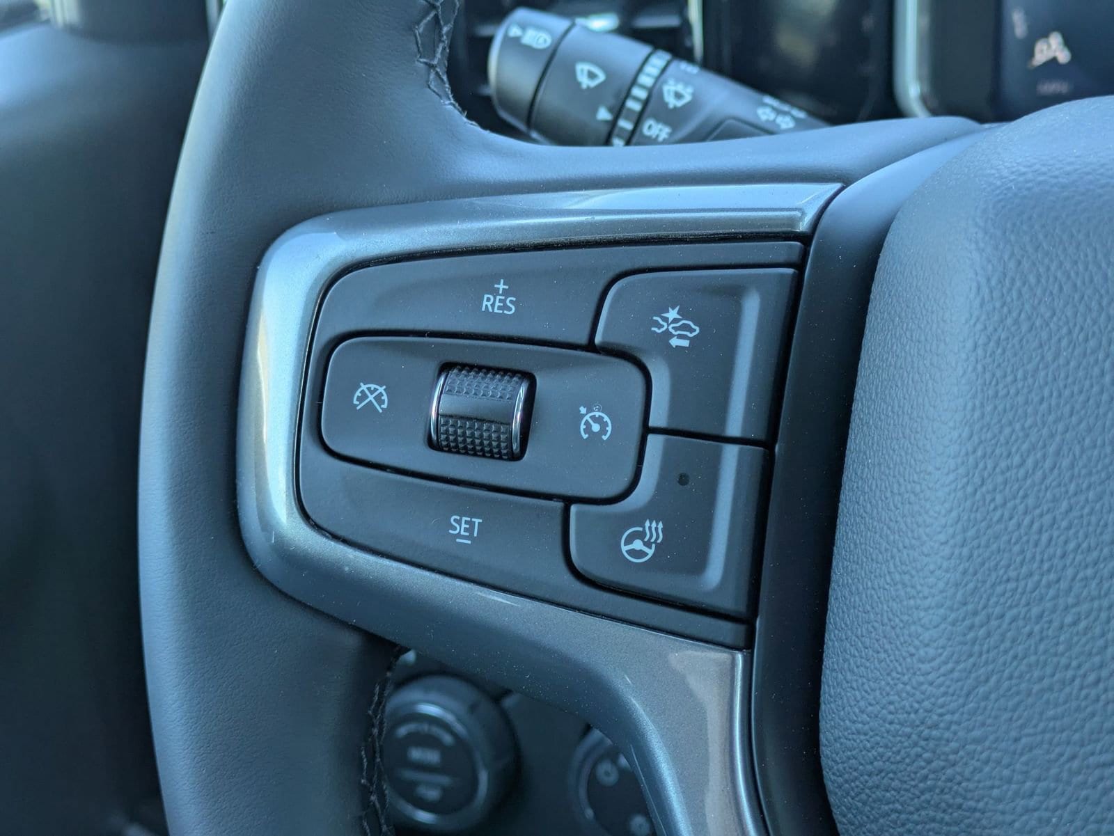 Thumbnail: 2026 Chevrolet Silverado 1500 - 25