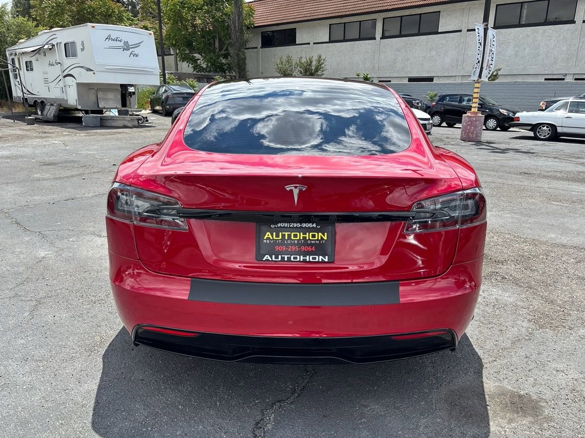 Thumbnail: 2022 Tesla Model S - 3