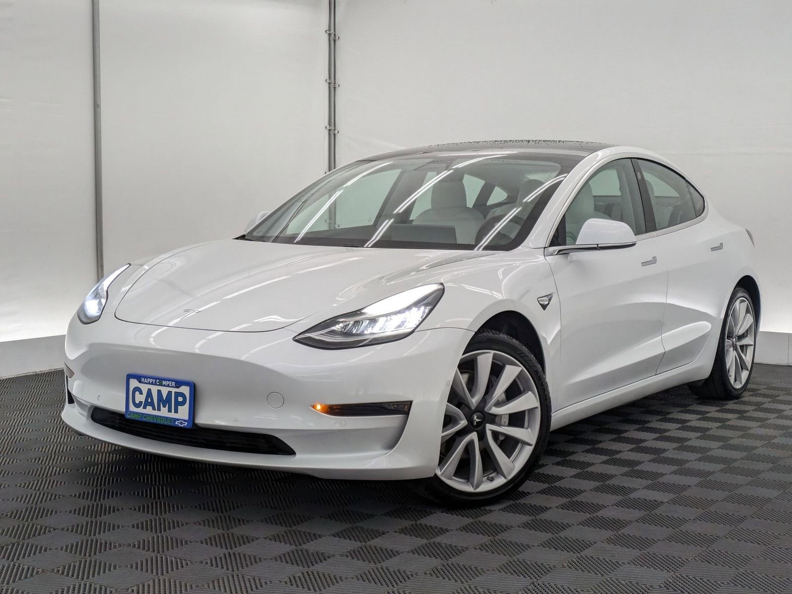 2019 Tesla Model 3 Base