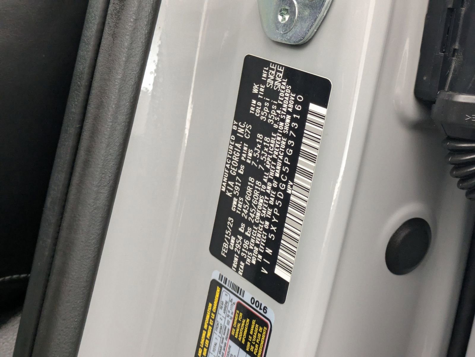 Thumbnail: 2023 Kia Telluride - 36