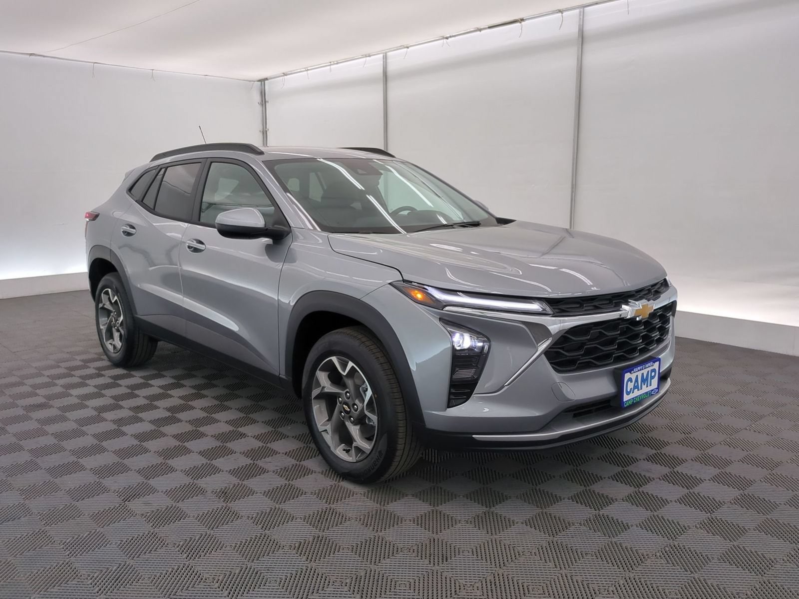 2026 Chevrolet Trax LT - Photo 8