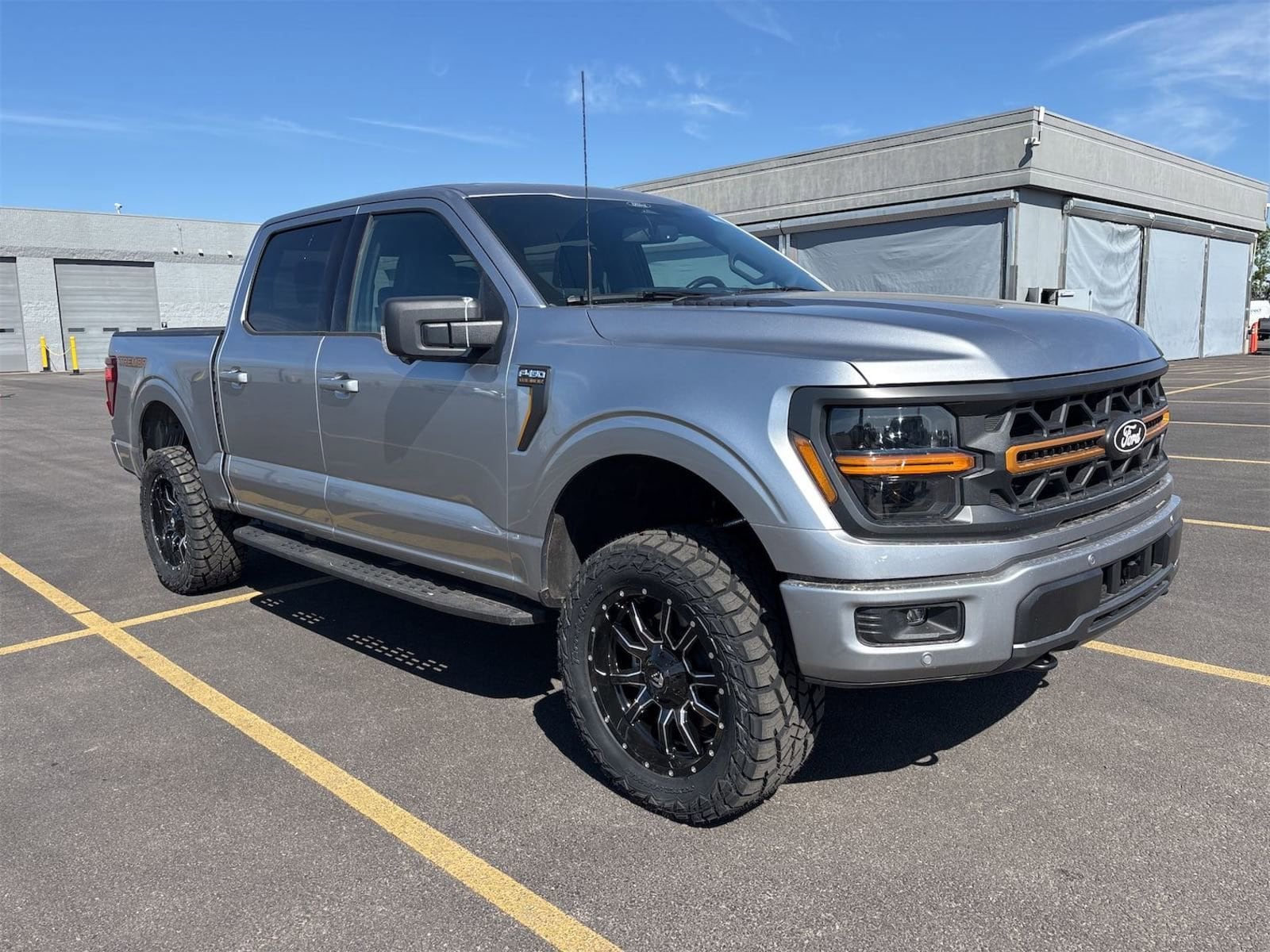 2025 Ford F-150 Tremor 4x4 SuperCrew 145 in's photo