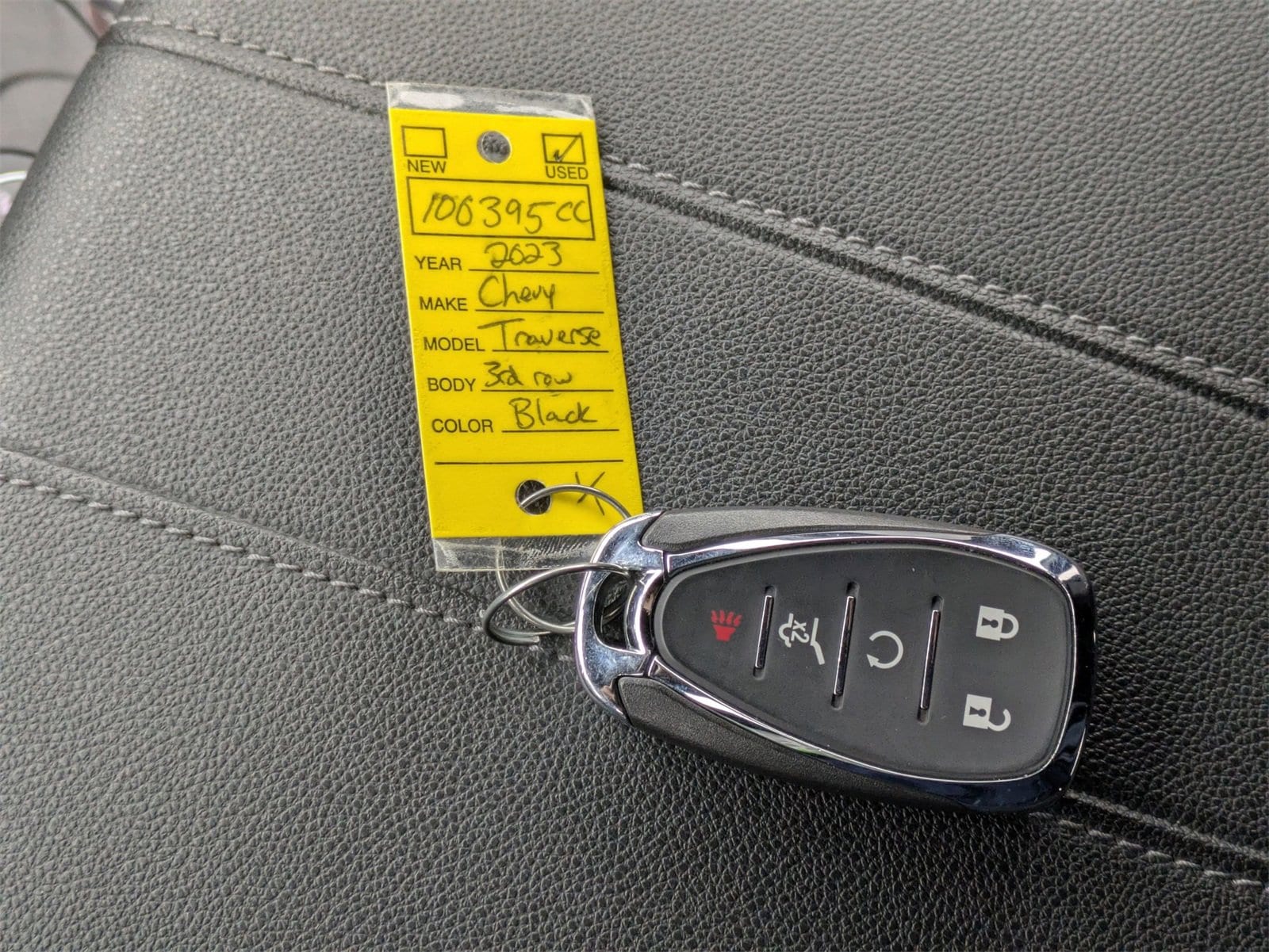 Thumbnail: 2023 Chevrolet Traverse - 34