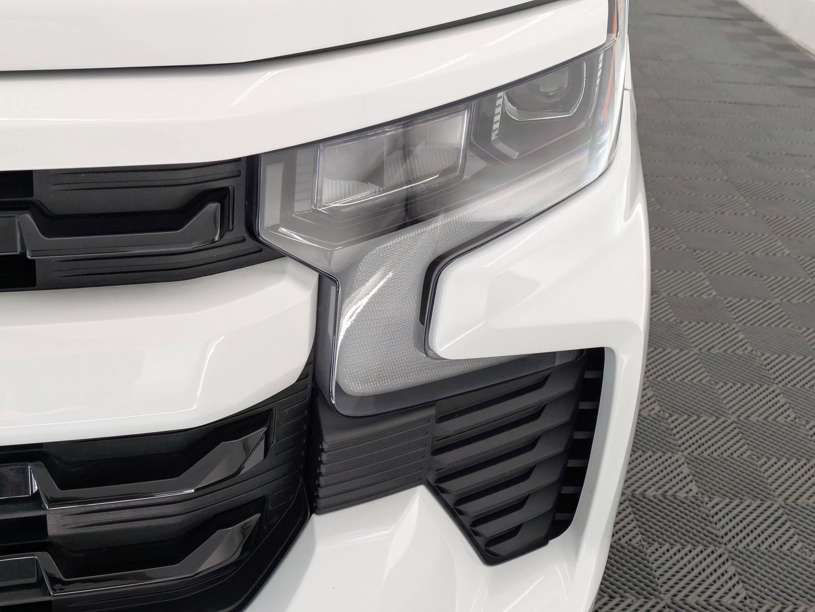 Thumbnail: 2025 Chevrolet Silverado 1500 - 10