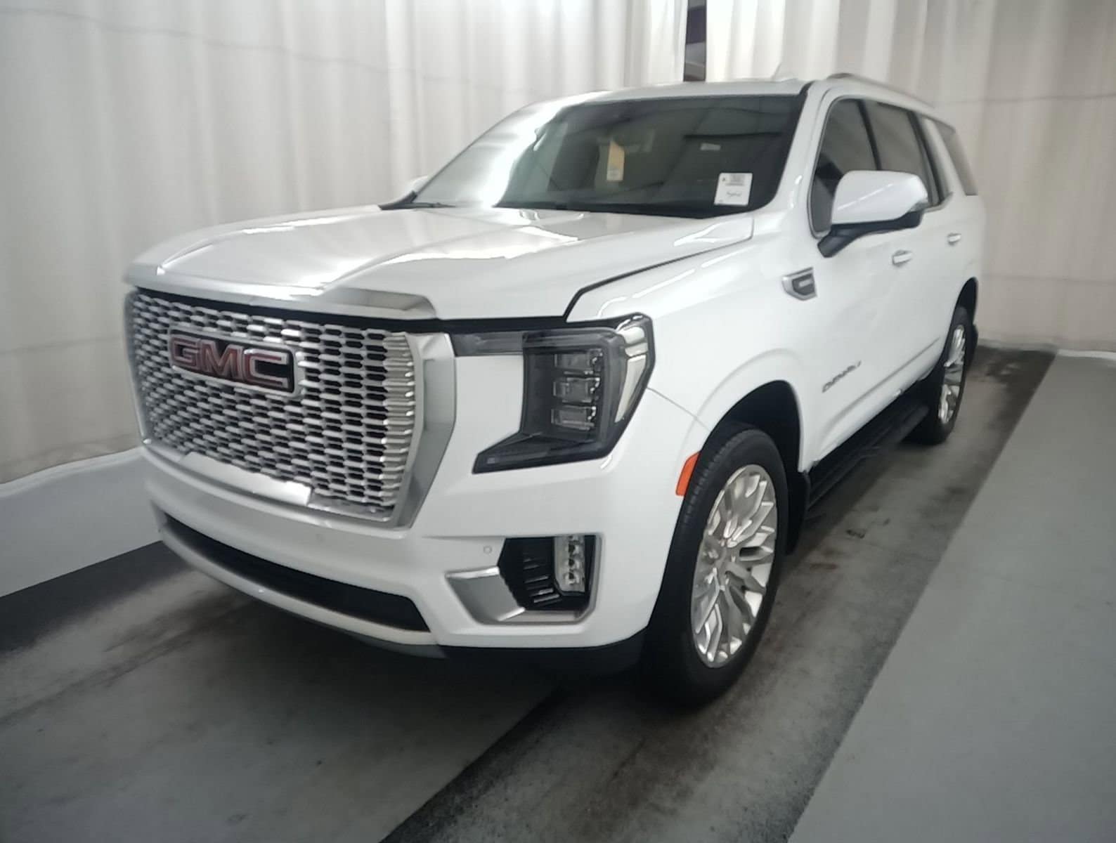 2024 GMC Yukon Denali's photo