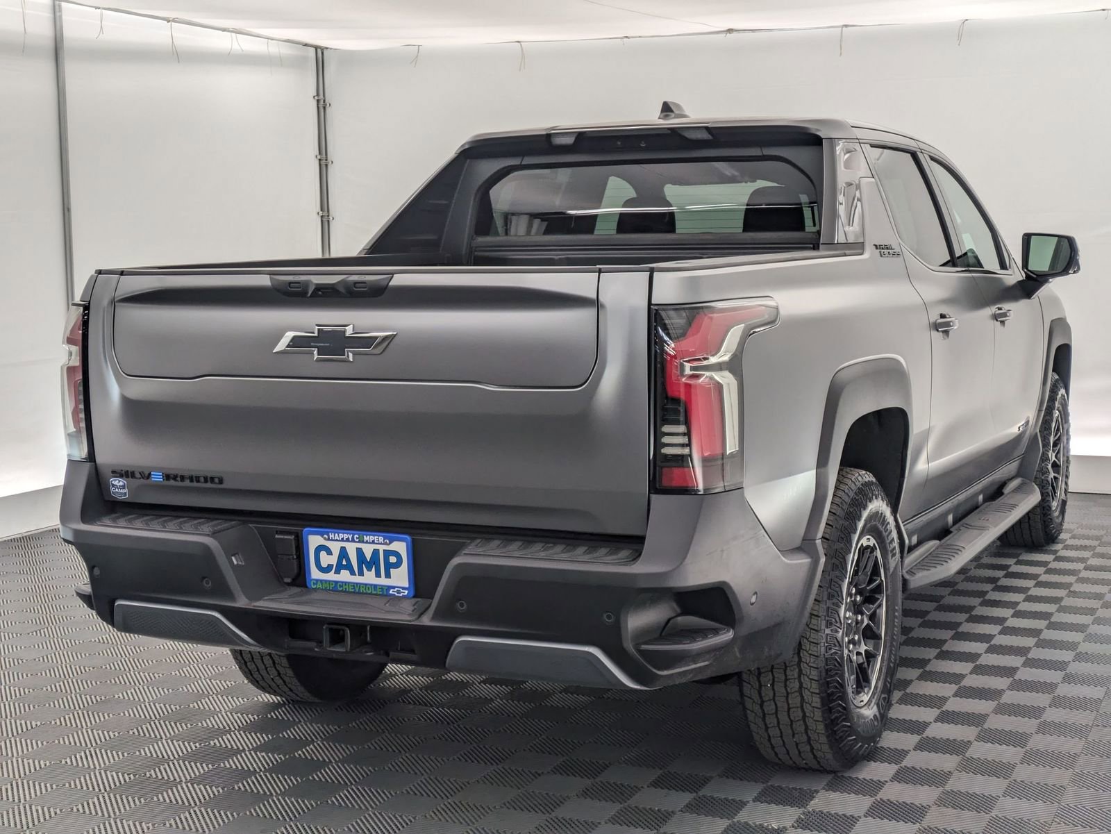 Thumbnail: 2026 Chevrolet Silverado EV - 6