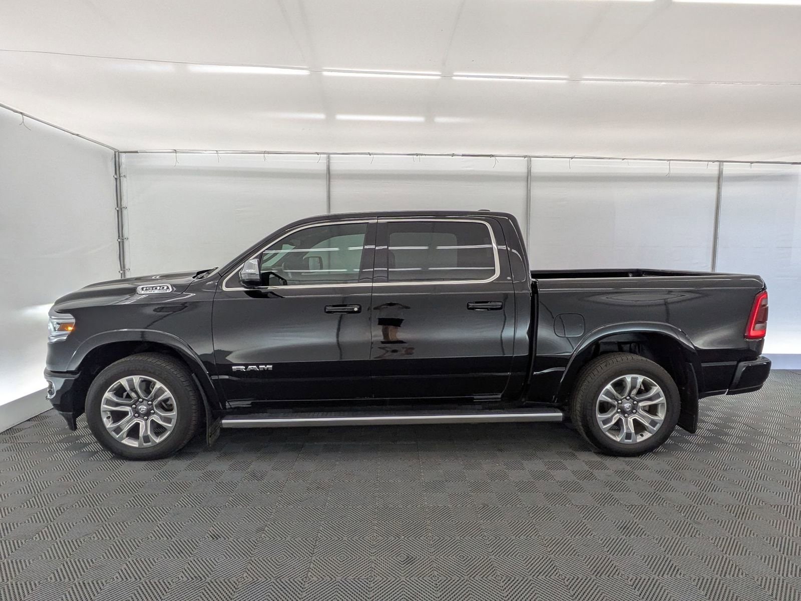 Thumbnail: 2023 RAM 1500 - 3