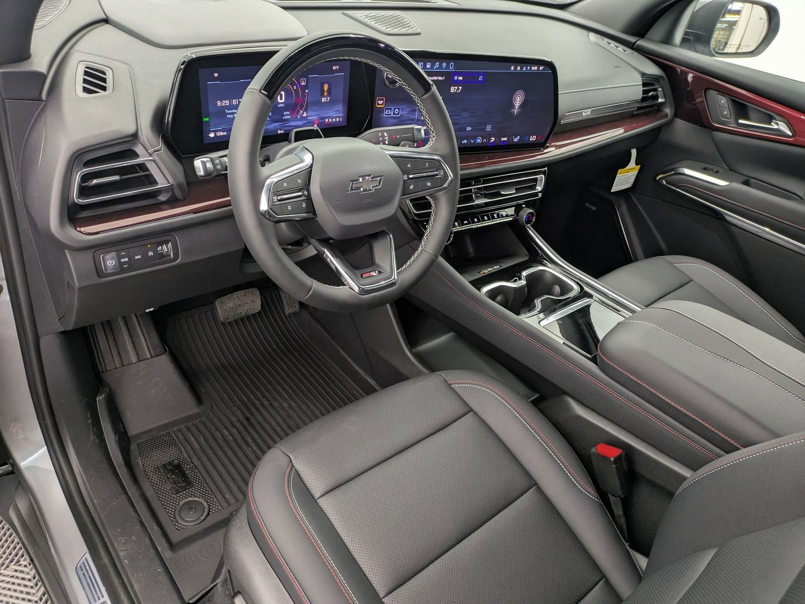 Thumbnail: 2026 Chevrolet Traverse - 2
