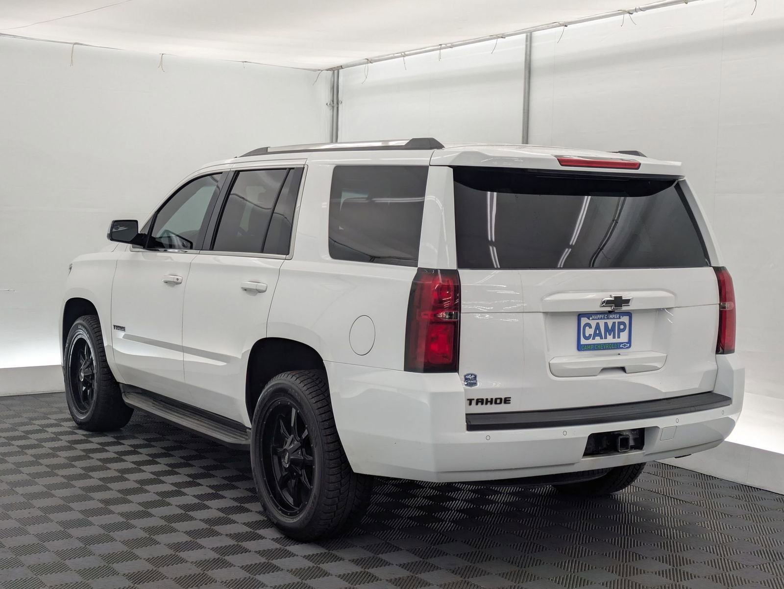 Thumbnail: 2015 Chevrolet Tahoe - 4